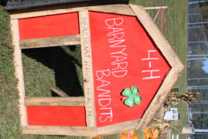  Barn cutout with the words 4-H Barnyard Bandits, Head, heart, hands, health