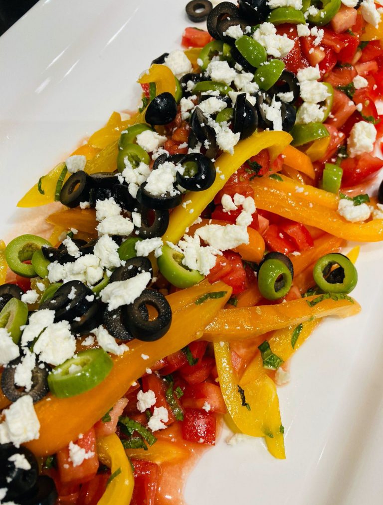 Tomato and pepper salad